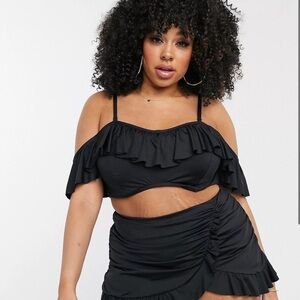 City Chic underwired bardot bikini top with frill in black XL(22)